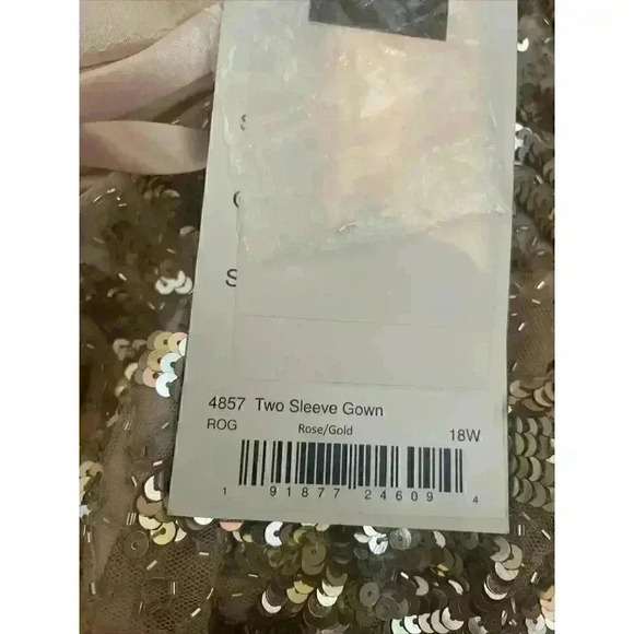 MAC DUGGAL 4857 Rose Gold Embellished Beaded Sequin V-Back Evening Gown 18W Maxi - Picture 8 of 9